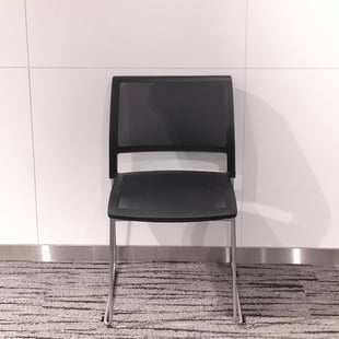 stacking_chair2025