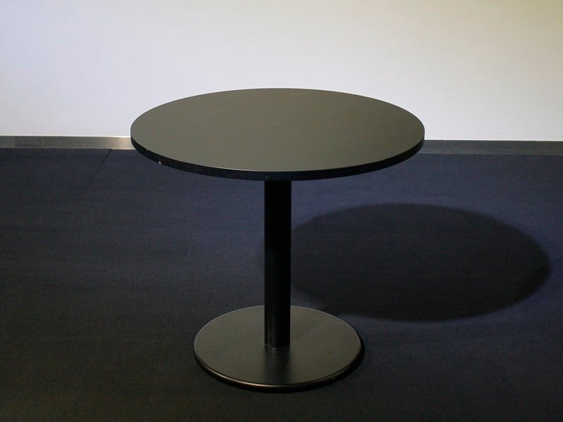 round_table_h700